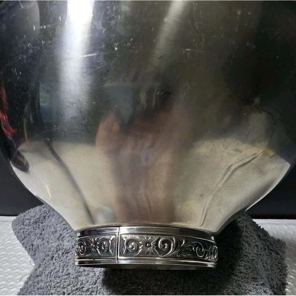 Vtg International Silver Decorator Series SS 18-8 Pedestal Serving Bowl 7.5x3.5